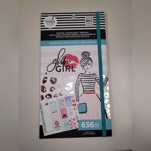Glam Girl Accessory Book